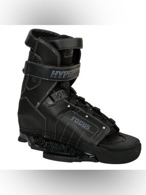 Hyperlite Clash Wakeboard + Focus Boots